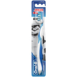Oral-B zubní kartáček dětský Junior Star Wars 6-12let