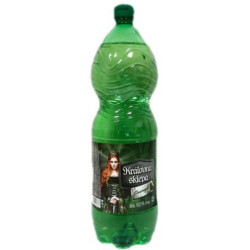 Královna Sklepa víno 2L SMARAGD bílé PET (6)