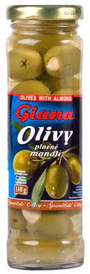 detail Giana olivy zelené sklo 140g plněné mandlí (12)