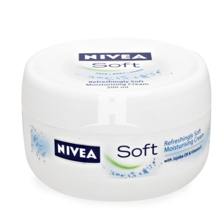 detail Nivea soft krém 300ml