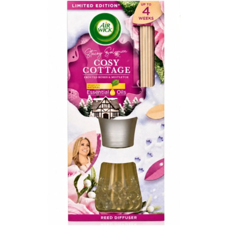 detail Airwick 25ml vonné tyčinky Cosy Cottage (5)