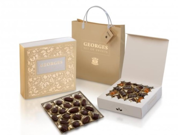 chi tiết George 420g bonboniéra (4)