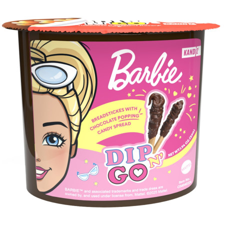 detail DIP´N GO! 55g Tyčinky Barbie Hazelnut & Cocoa Popping Candy Display (24)